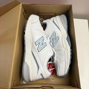 Women's New Balance cross trainers WX608v5(WX608WB5) Size 11 Wide NIB